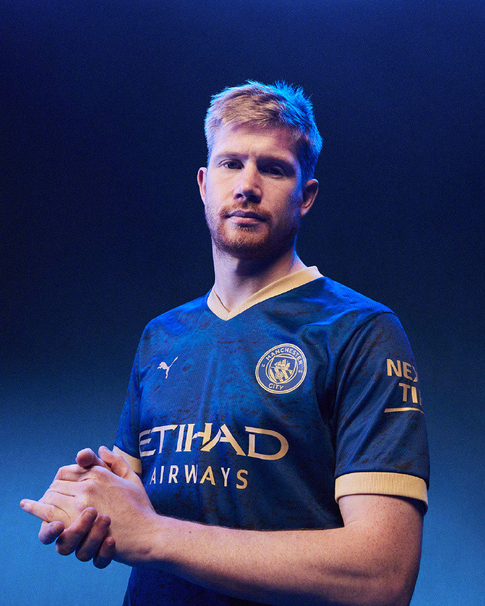 篮球CBA官方公布比赛精彩瞬间（CBA官方发布赛场精彩瞬间集锦）