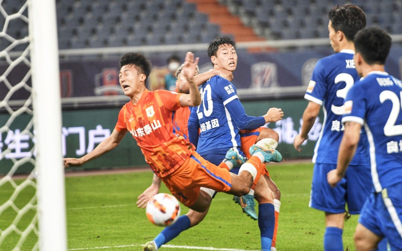 篮球的答案，永远在场上（篮球的答案，尽在球场）