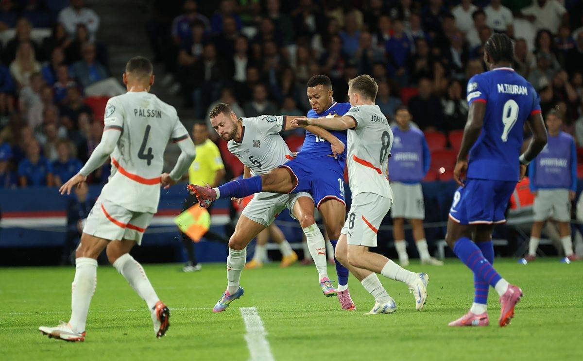 记者：国米签哈伊杜克18岁中卫布拉尼米尔的交易已完成80%（记者：国米引进哈伊杜克18岁中卫布拉尼米尔的交易进度已达80%）