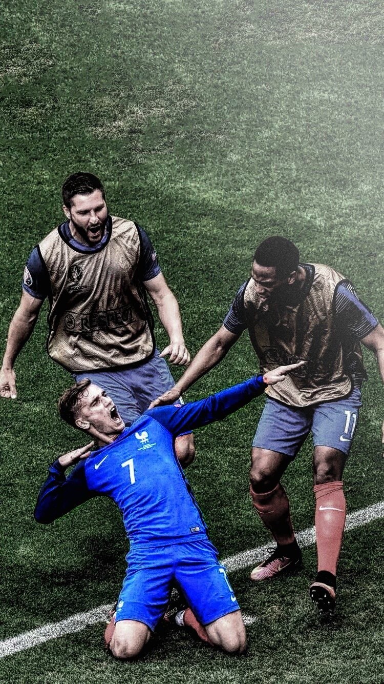 欧冠半场：两队均破门乏术，摩纳哥0-0闷平加拉塔萨雷（欧冠半场：两队久攻不下，摩纳哥0-0暂平加拉塔萨雷）