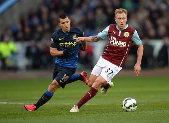 东体：波耶特辞职是为助教出头，中超有球队有意聘请他执教（东体：为力挺助教，波耶特选择辞职，中超球队有意邀其执教）