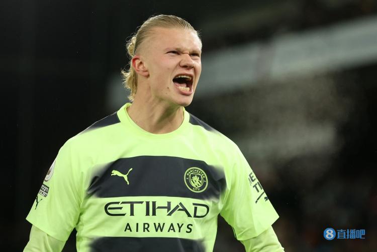 吉格斯：巴萨在2000年曾试图签下我，弗格森爵士让他们滚蛋（吉格斯：2000年巴萨曾求购我，弗格森当场断然回绝）